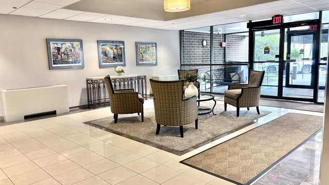 750 WASHINGTON ROAD 1106, Mt Lebanon, PA 15228