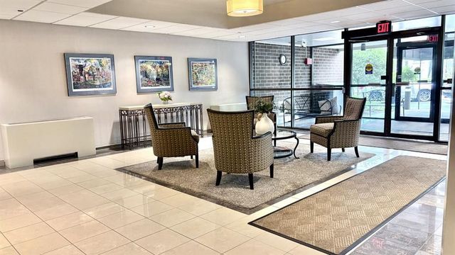 750 WASHINGTON ROAD 1106, Mt Lebanon, PA 15228