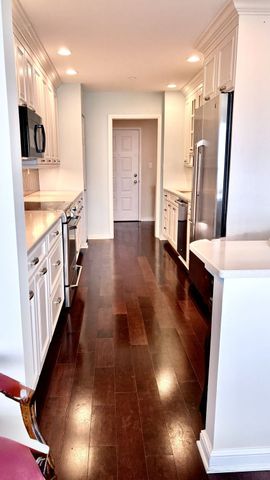750 WASHINGTON ROAD 1106, Mt Lebanon, PA 15228