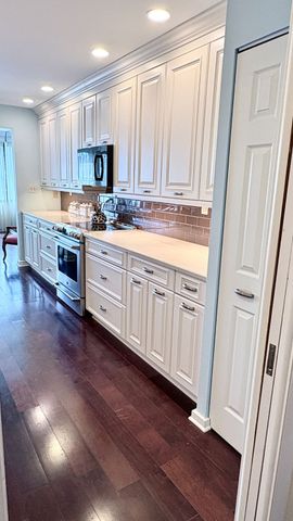 750 WASHINGTON ROAD 1106, Mt Lebanon, PA 15228