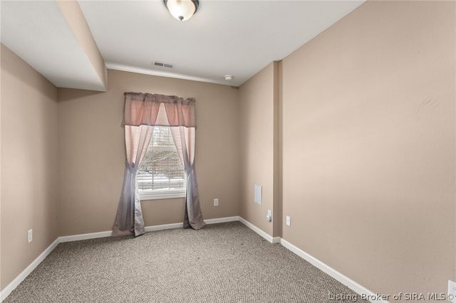 100 Hodge Drive, Clarksville, IN 47129