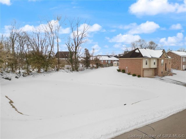 100 Hodge Drive, Clarksville, IN 47129