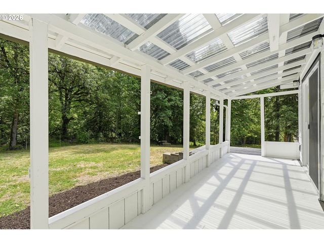 15741 S GILCHRIST Rd, Mulino, OR 97042