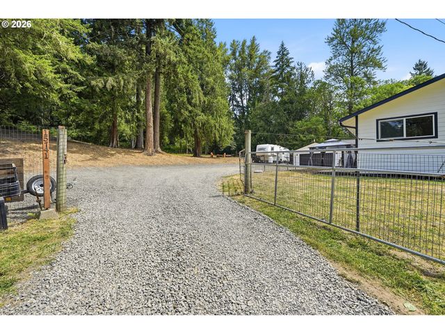 15741 S GILCHRIST Rd, Mulino, OR 97042