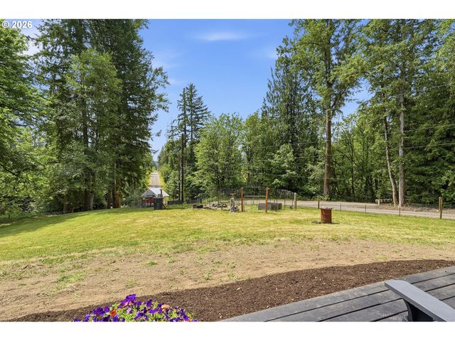 15741 S GILCHRIST Rd, Mulino, OR 97042