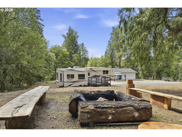 15741 S GILCHRIST Rd, Mulino, OR 97042