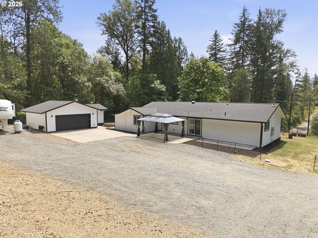 15741 S GILCHRIST Rd, Mulino, OR 97042