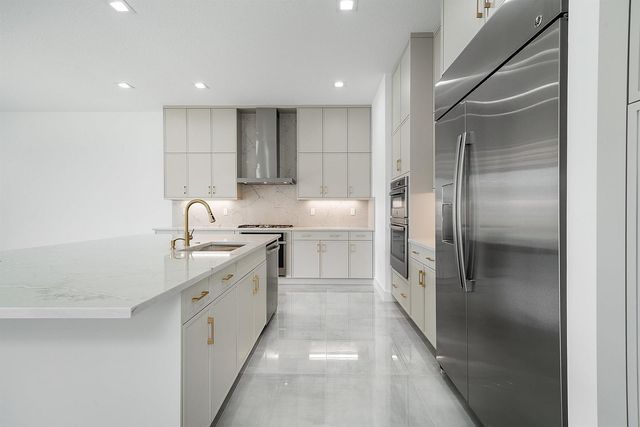 8561 Crystal Downs Avenue, Boca Raton, FL 33434