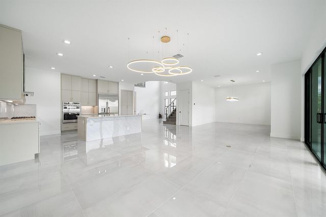 8561 Crystal Downs Avenue, Boca Raton, FL 33434