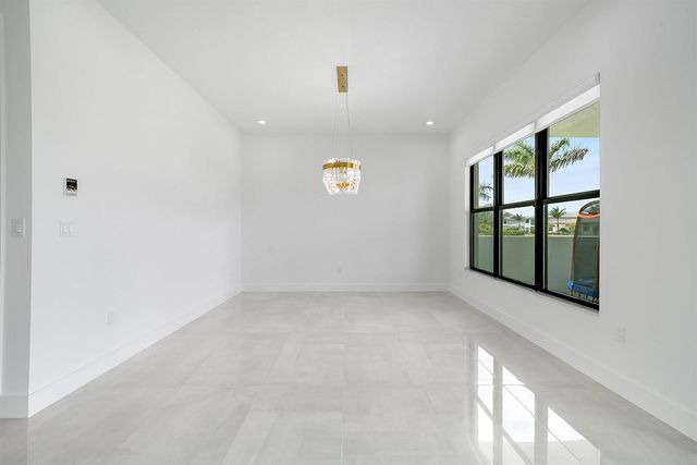 8561 Crystal Downs Avenue, Boca Raton, FL 33434
