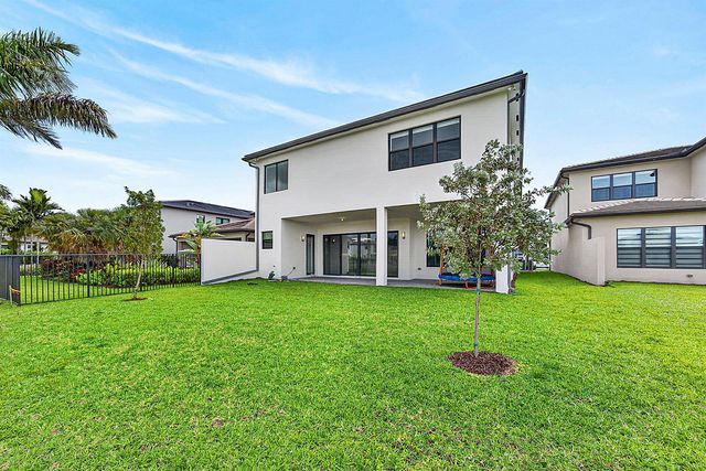 8561 Crystal Downs Avenue, Boca Raton, FL 33434