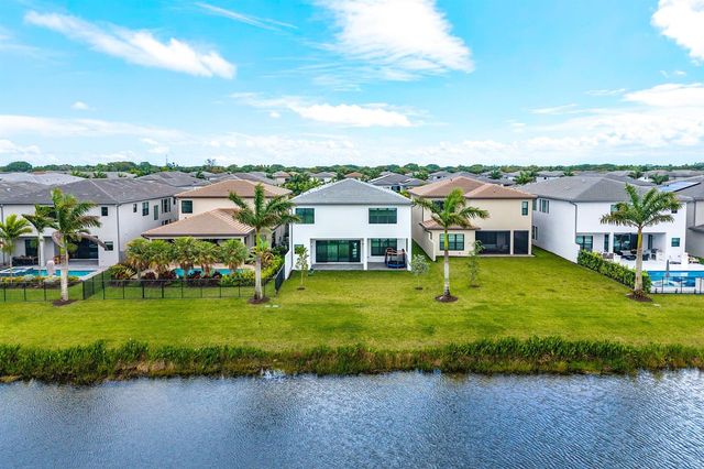 8561 Crystal Downs Avenue, Boca Raton, FL 33434