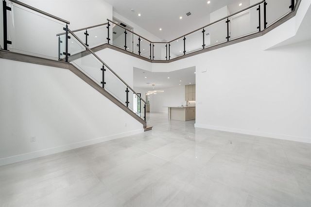 8561 Crystal Downs Avenue, Boca Raton, FL 33434