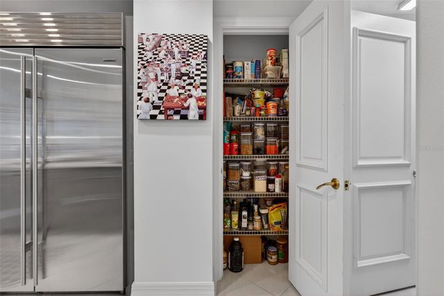 340 S PALM AVENUE 14, Sarasota, FL 34236