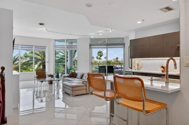 340 S PALM AVENUE 14, Sarasota, FL 34236