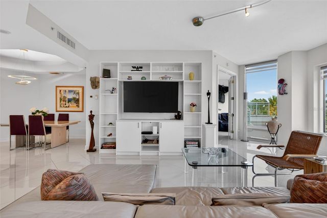 340 S PALM AVENUE 14, Sarasota, FL 34236