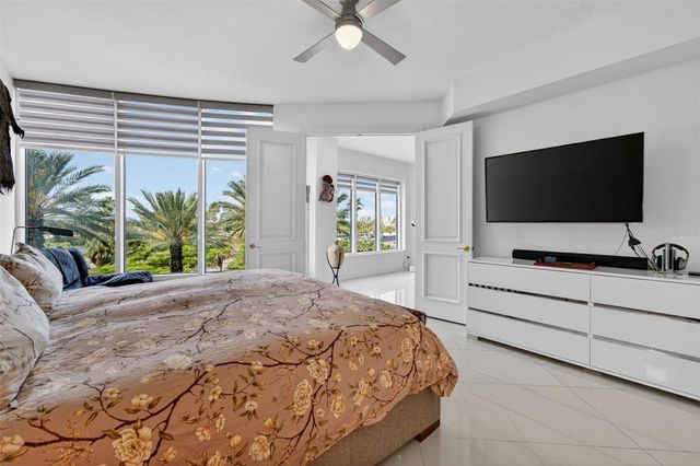 340 S PALM AVENUE 14, Sarasota, FL 34236