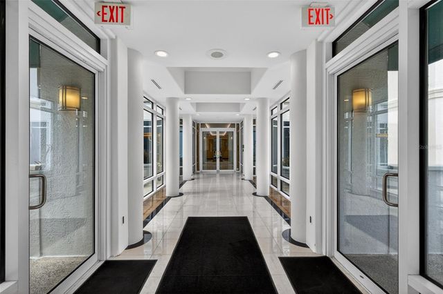 340 S PALM AVENUE 14, Sarasota, FL 34236