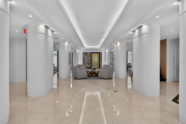 340 S PALM AVENUE 14, Sarasota, FL 34236