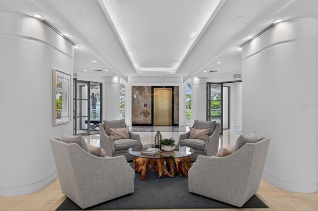 340 S PALM AVENUE 14, Sarasota, FL 34236