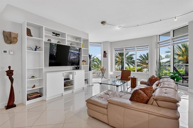 340 S PALM AVENUE 14, Sarasota, FL 34236