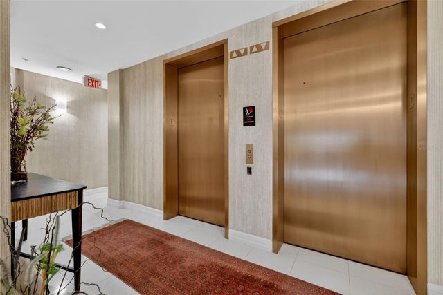 340 S PALM AVENUE 14, Sarasota, FL 34236