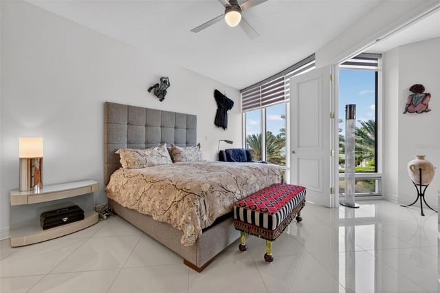 340 S PALM AVENUE 14, Sarasota, FL 34236