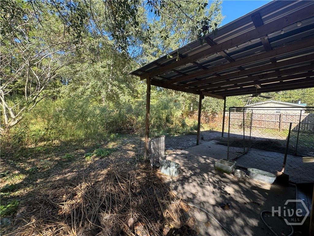 Image 12 of property listing at 124 Burnt Tree Drive, Guyton, GA 31312