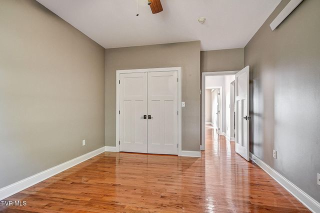 442 Grovemont Place, Piney Flats, TN 37686