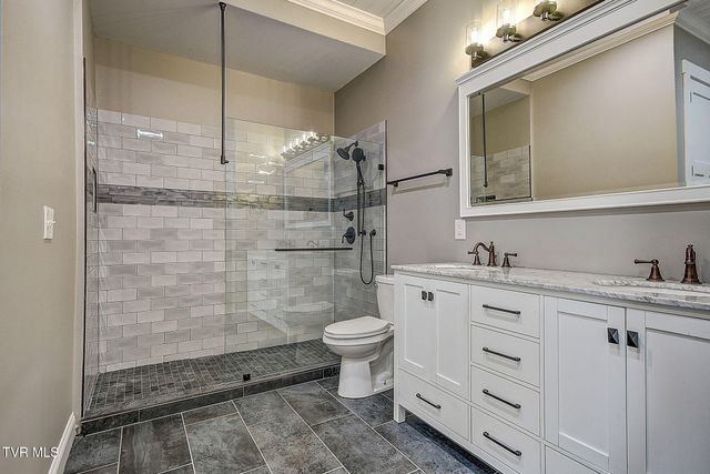 442 Grovemont Place, Piney Flats, TN 37686