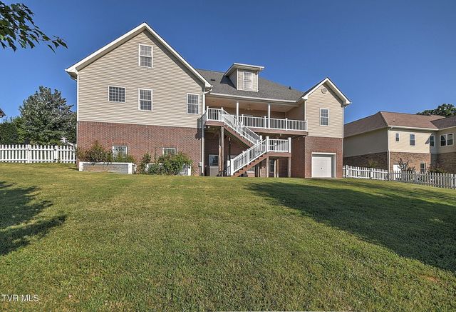 442 Grovemont Place, Piney Flats, TN 37686