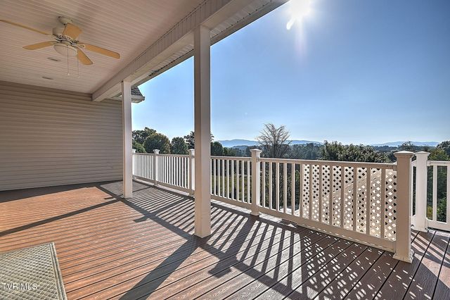 442 Grovemont Place, Piney Flats, TN 37686