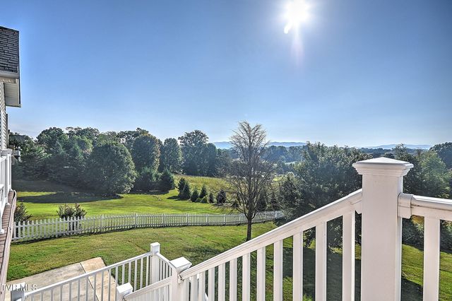 442 Grovemont Place, Piney Flats, TN 37686