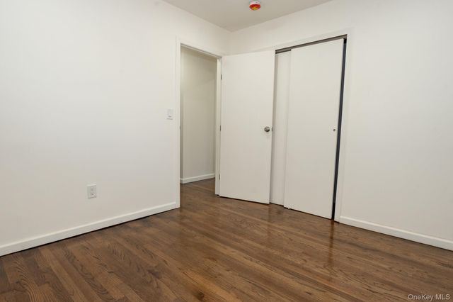 981 Connetquot Avenue, Central Islip, NY 11722