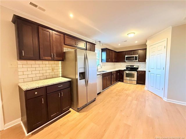 425 N Platte Road, Fayetteville, NC 28303