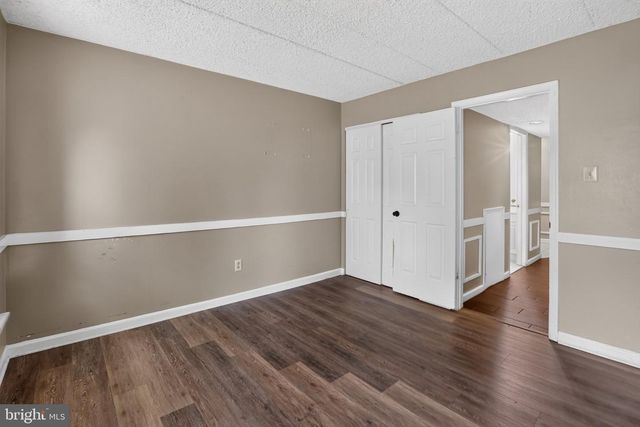 702 DEER RUN, Norristown, PA 19403