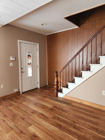37 Barclay Street, Lowell, MA 01851