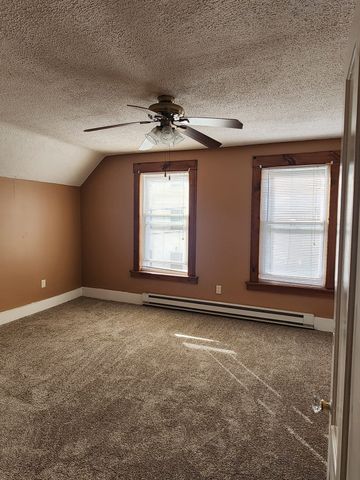 37 Barclay Street, Lowell, MA 01851