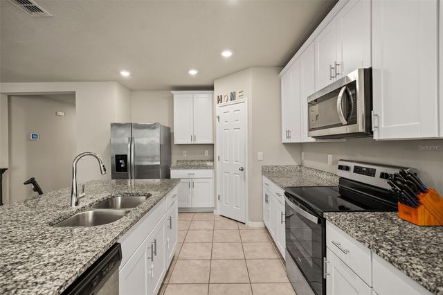 1166 YUMURI STREET, Winter Haven, FL 33884