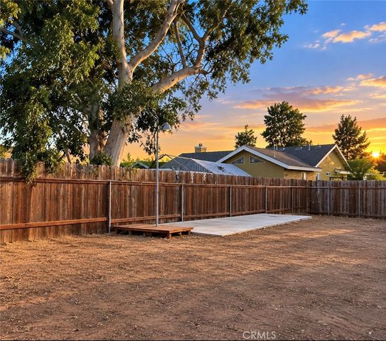 3061 Bradley, Perris, CA 92571