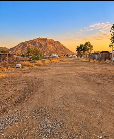 3061 Bradley, Perris, CA 92571