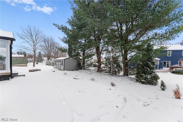 681 Oakcrest Drive, Wadsworth, OH 44281