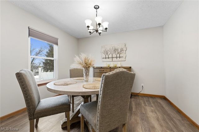 681 Oakcrest Drive, Wadsworth, OH 44281