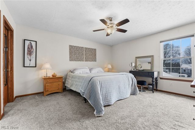 681 Oakcrest Drive, Wadsworth, OH 44281