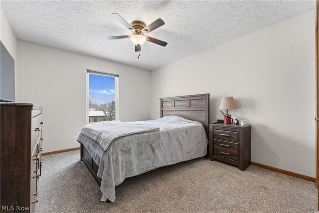 681 Oakcrest Drive, Wadsworth, OH 44281