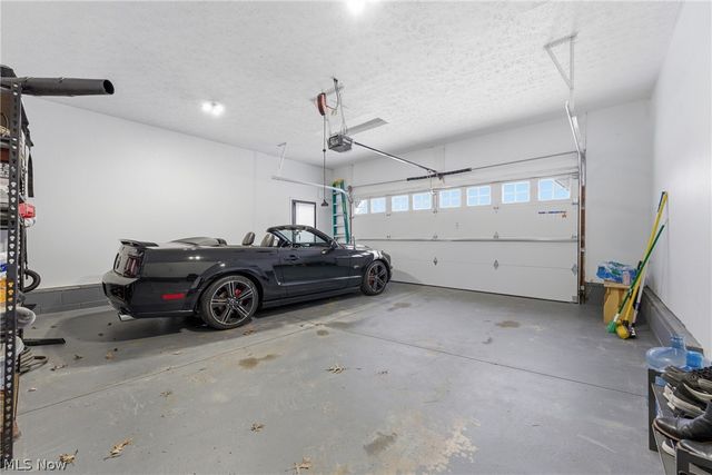 681 Oakcrest Drive, Wadsworth, OH 44281