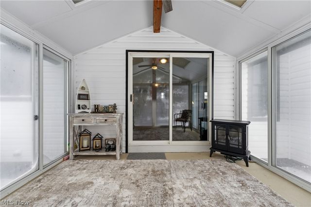 681 Oakcrest Drive, Wadsworth, OH 44281