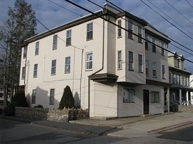 24-26 Cedar Street 1, Milford, MA 01757
