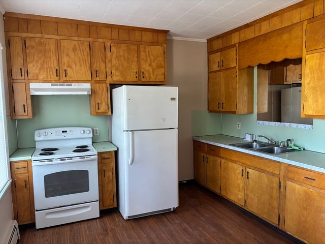 24-26 Cedar Street 1, Milford, MA 01757