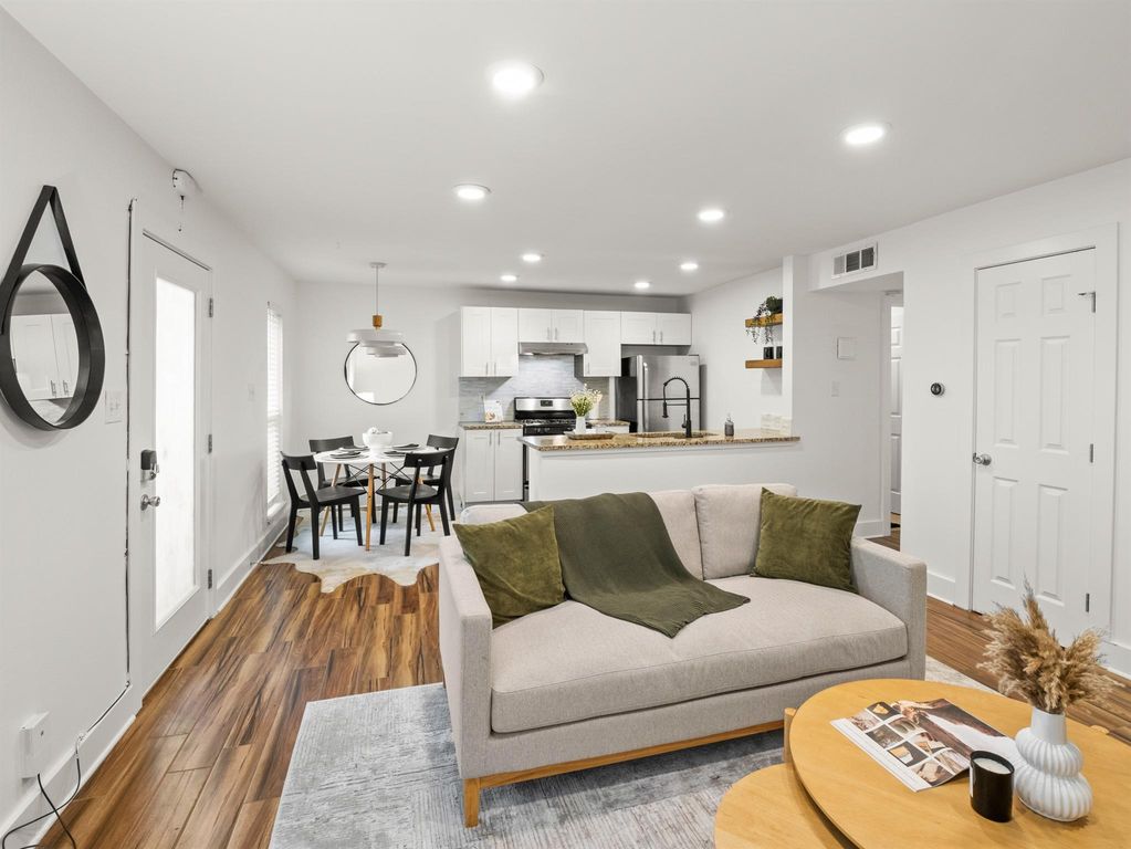 5820 Berkman DR 110, Austin, TX 78723
